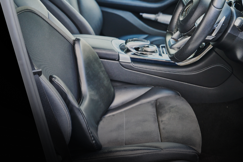 SGoeee スゴい腰ブラックレザー